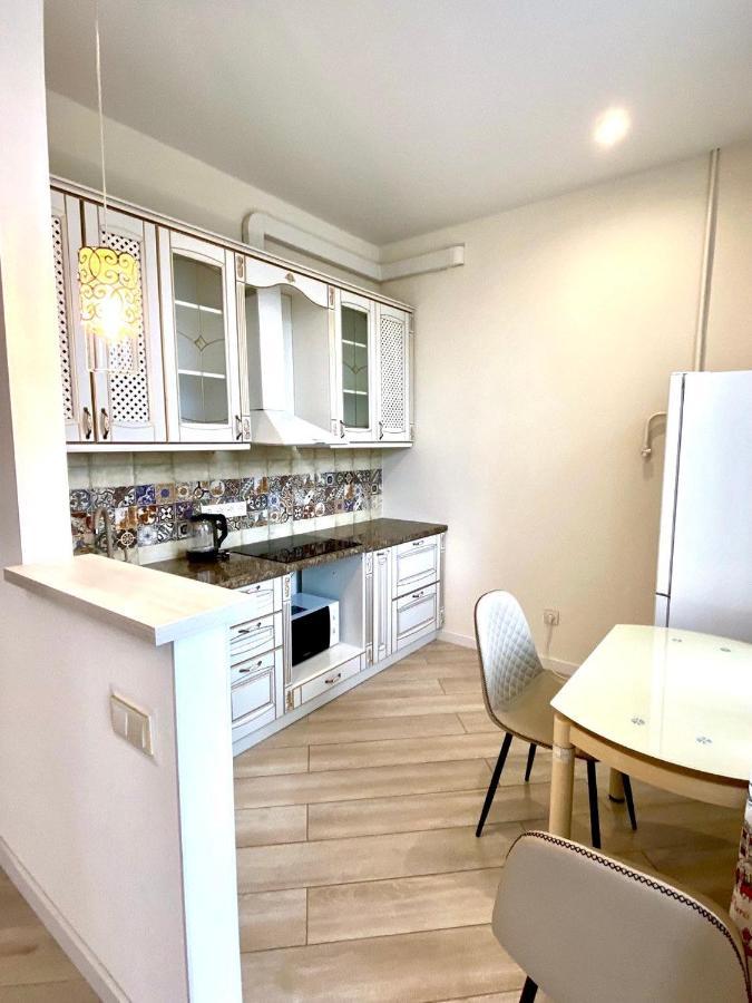 Проспект Пушкина 5, Днепр, Pushkin Avenue 5, Dnipro Dnepropetrovsk Exterior foto